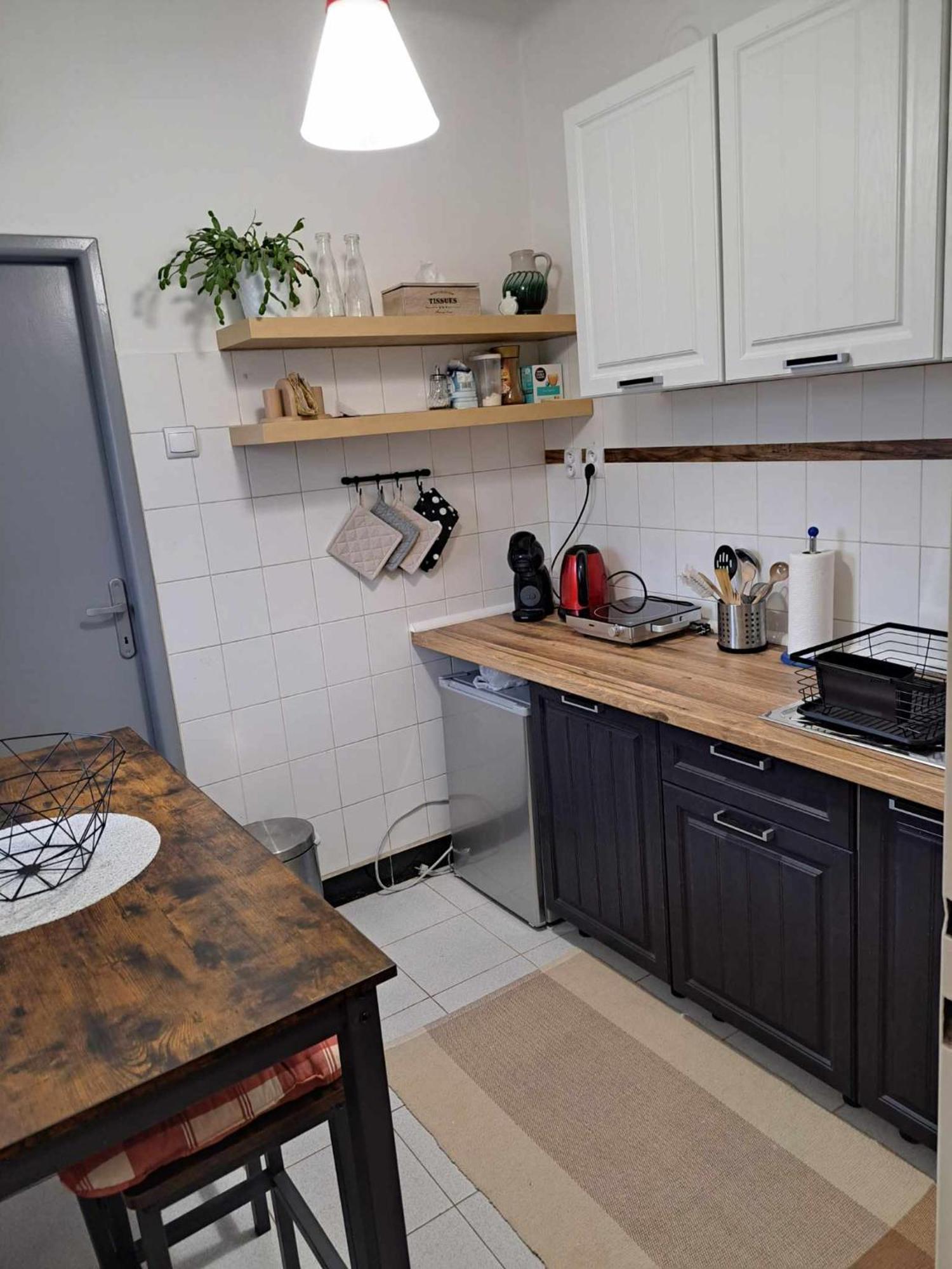 شقة Cozy Town Center Retreat Komárno المظهر الخارجي الصورة